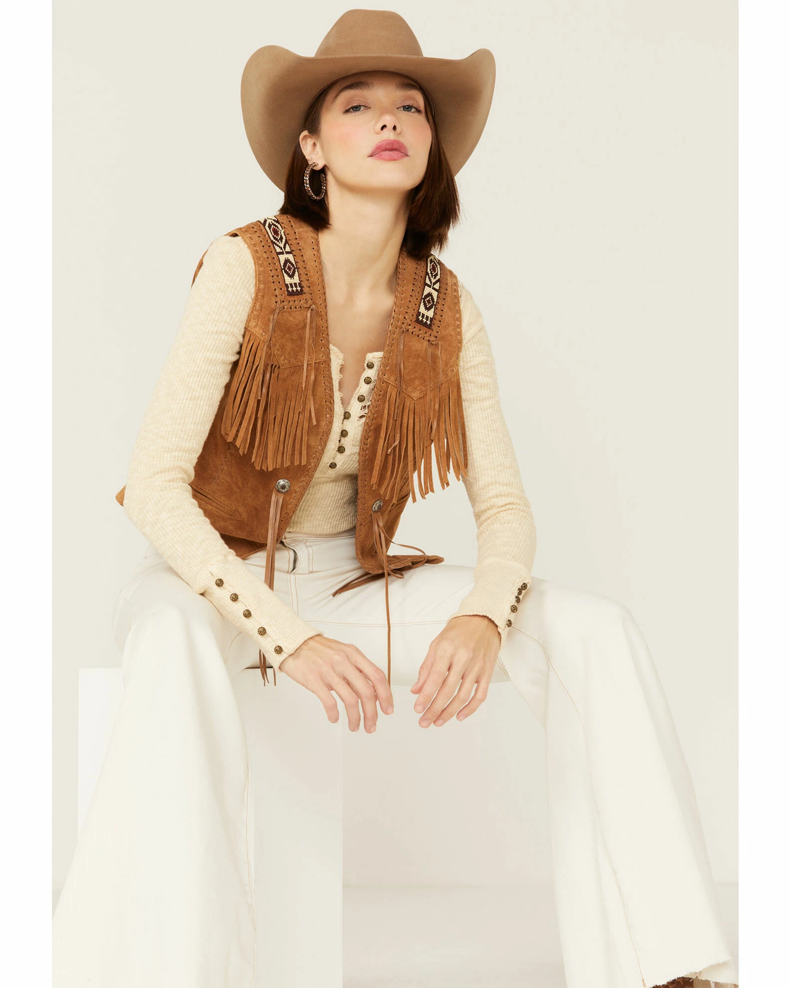 Leatherwear By Scully Women's Boar Suede Beaded Fringe Vest Tan 3 Leatherwear By Scully Women's Boar Suede Beaded Fringe Vest Tan