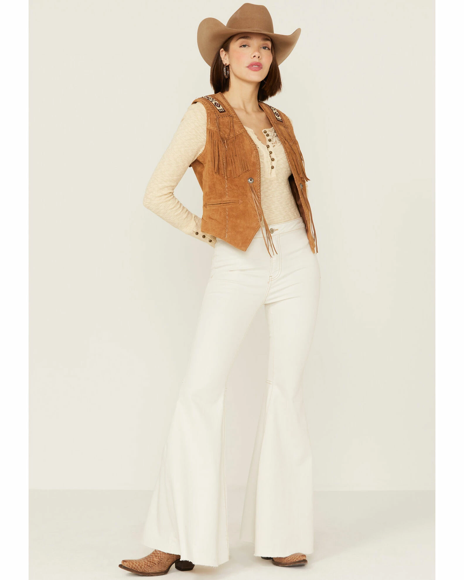Leatherwear By Scully Women's Boar Suede Beaded Fringe Vest Tan 6 Leatherwear By Scully Women's Boar Suede Beaded Fringe Vest Tan - Image 4